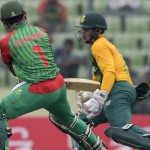 quinton de kock held on to a sharp chance off sabbir rahman's_289305